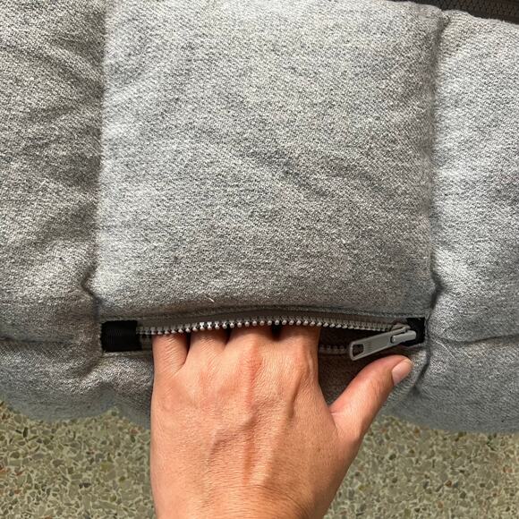 GAP Outdoor Edition Puffer Vest Gray Faux Fur Hood Down Fill Size S - Picture 7 of 11